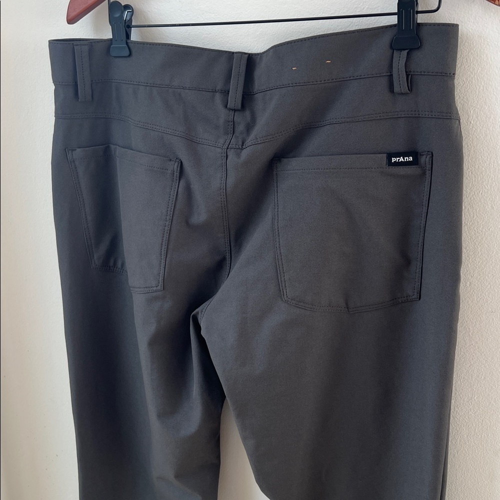 Prana Decoder Men's Charcoal Chino Pants size 34 x 32 - Picture 4 of 9